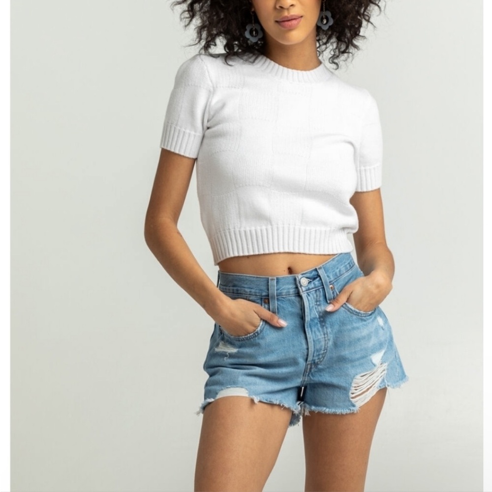 Levis 501 Button Fly Distressed
Women's Shorts